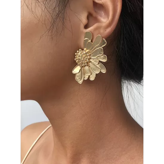 Vintage Alloy Flower Earrings