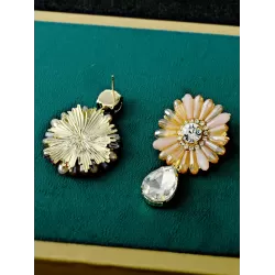 Original Vintage Asymmetric Floral Earrings Accessories