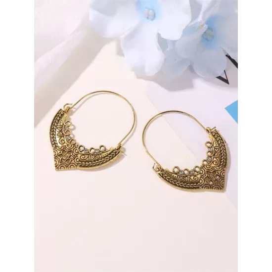 Vintage Pattern Love Hollow Earrings