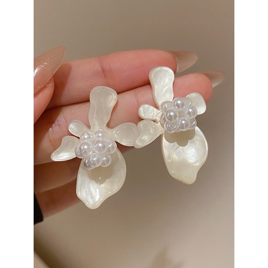 Acrylic & Imitation Pearl Flower Shape Earrings Accessories