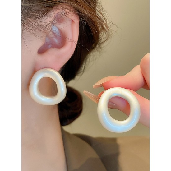 Geometric Hollow Solid Color Normcore Earrings Accessories