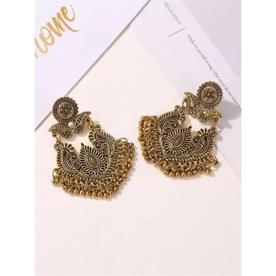 Retro Palace Style Exaggerated Carved Earrings