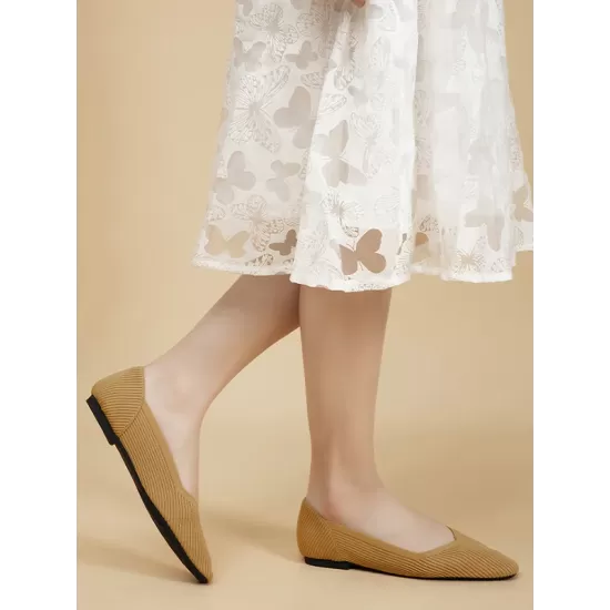 Solid Color Split-Joint Square-Toe V-Cut Flat Shoes