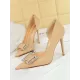 Pointed-Toe Shallow Cut Scarpin Salto Pumps