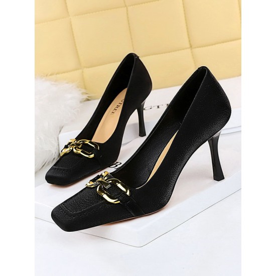 Shallow Cut Split-Joint Square-Toe Pumps