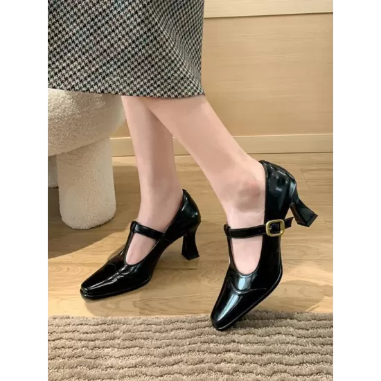 Hollow Split-Joint Square-Toe Pumps