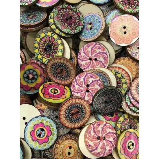 About 100Pcs Multi-Color Wooden Round Sewing Buttons For DIY Craft Decoration