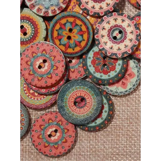 About 100Pcs Multi-Color Round Buttons