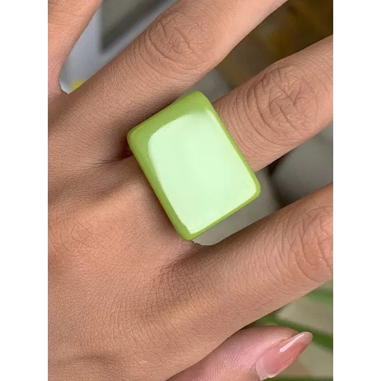 Original Stylish Resin 8 Colors Geometric Ring