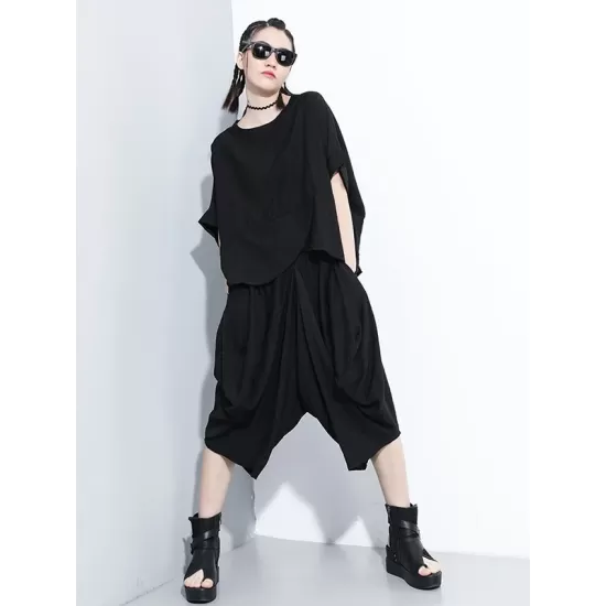 Loose Solid Color Round-Neck Short Sleeves  Tops+ Elasticity Pleated Cropped Pants Two Pieces Set