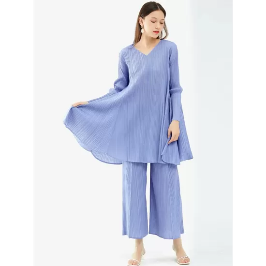 Urban Pleated Solid Color V-Neck Long Sleeves T-Shirt&Flared Pantstwo Pieces Set