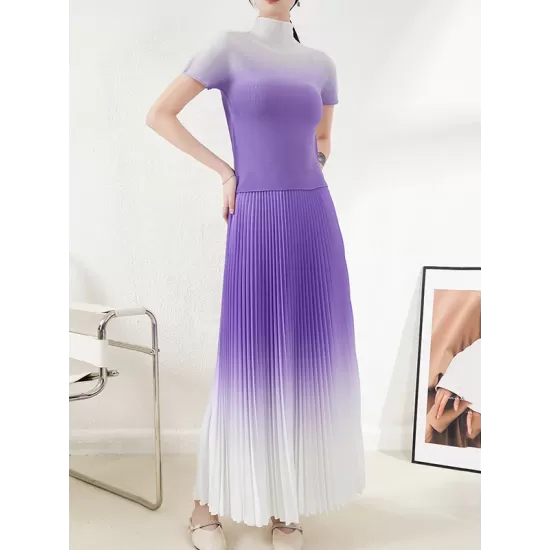 Gradient Pleated High-Neck Short Sleeves T-shirt Top + Skirt Bottom Two Pieces Set