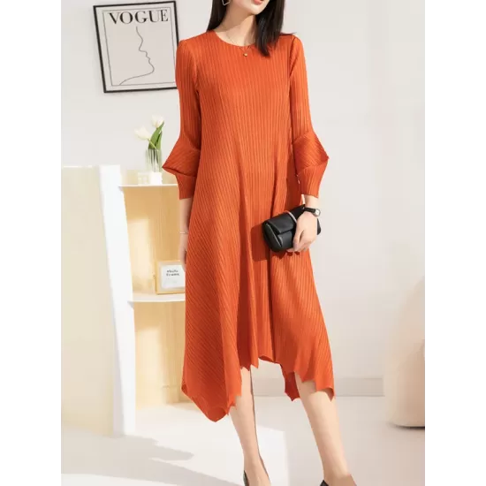 Pleated Solid Color Irregular clipping Loose Round-neck Midi Dresses