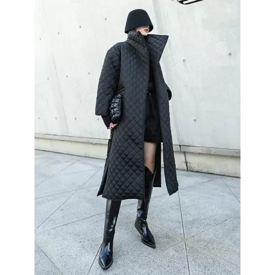 Black Rhombic Split-Side High Collar Long Coat