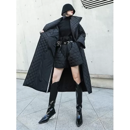 Black Rhombic Split-Side High Collar Long Coat