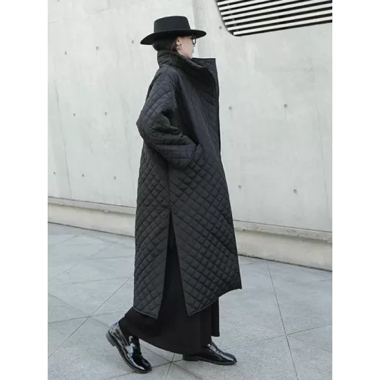 Black Rhombic Split-Side High Collar Long Coat