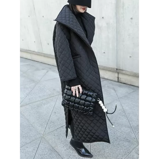 Black Rhombic Split-Side High Collar Long Coat