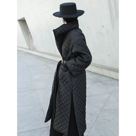 Black Rhombic Split-Side High Collar Long Coat