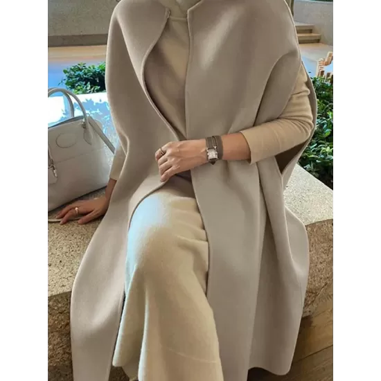 Simple Sleeveless Solid Color Round-Neck Cape Outerwear