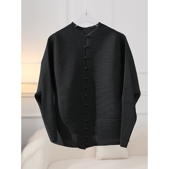 Buttoned Pleated Pockets Solid Color Long Sleeves Loose Round-Neck Outerwear