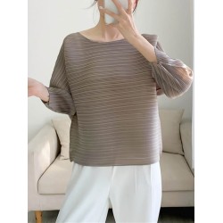 Casual Loose Three-Quarter Sleeves Pleated Solid Color Round-Neck T-Shirts Tops