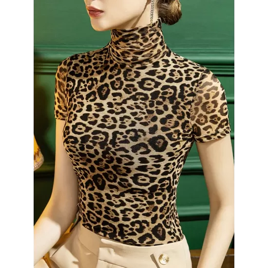 Urban Skinny Leopard High-Neck T-Shirts Tops