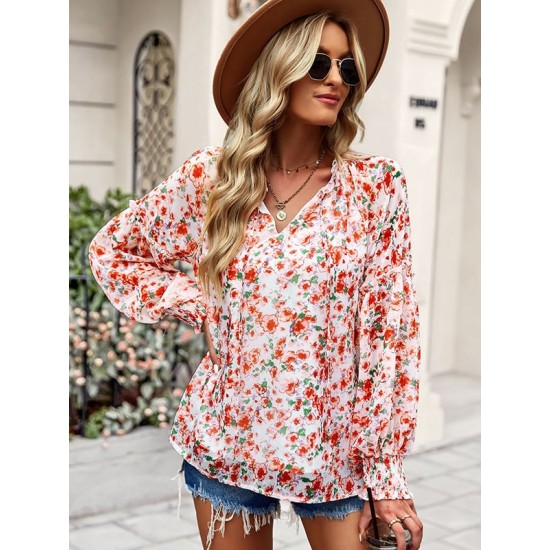 Casual Loose Floral Printed V-Neck T-Shirt