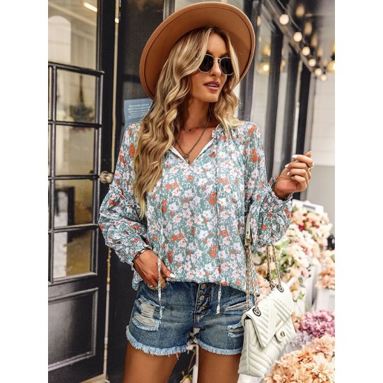 Casual Loose Floral Printed V-Neck T-Shirt