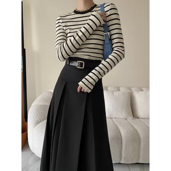 Contrast Color Striped Long Sleeves Skinny Round-Neck T-Shirts Tops