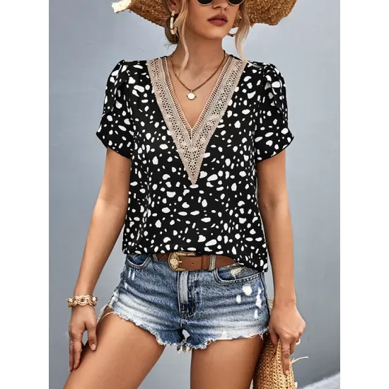 Printed Petal Sleeves Short Sleeves V-Neck T-Shirts Tops