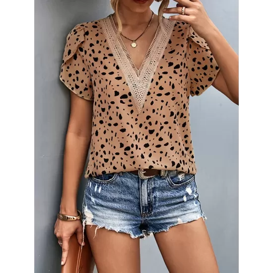 Printed Petal Sleeves Short Sleeves V-Neck T-Shirts Tops