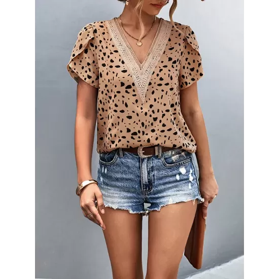 Printed Petal Sleeves Short Sleeves V-Neck T-Shirts Tops