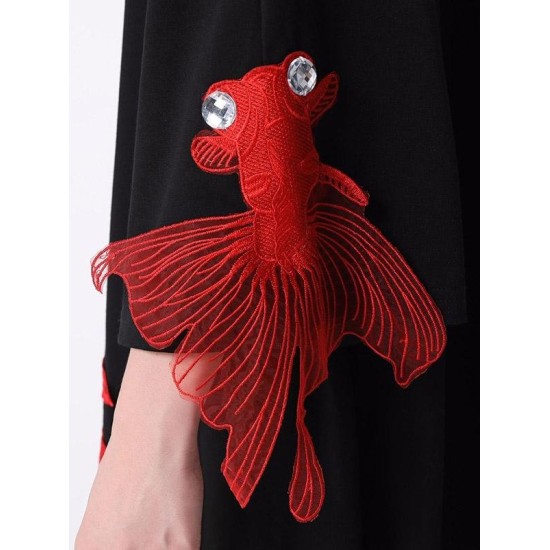 Red Goldfish Embroidered Loose Round Neck T-Shirt Dress