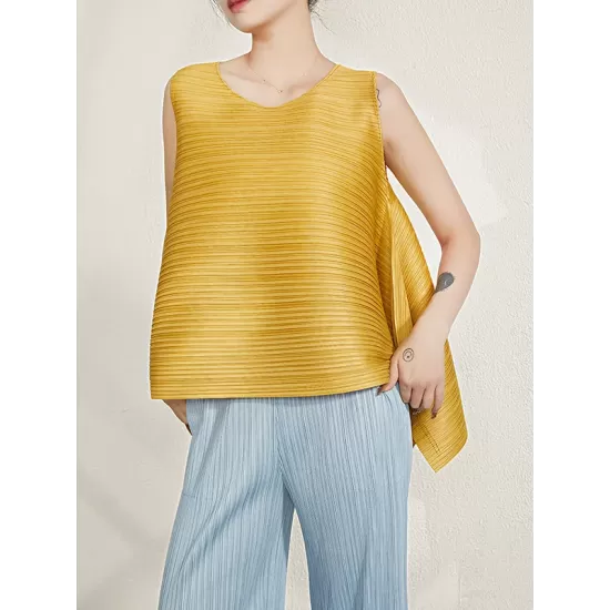 Cropped Sleeveless Pleated Round-Neck Vest Top