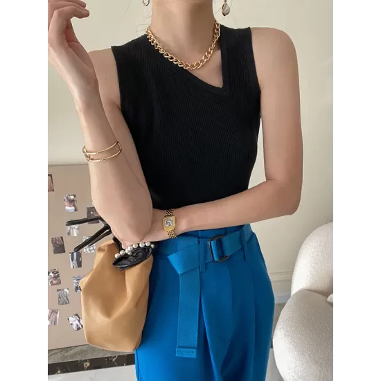 Asymmetric Solid Color Sleeveless V-Neck Vest Top